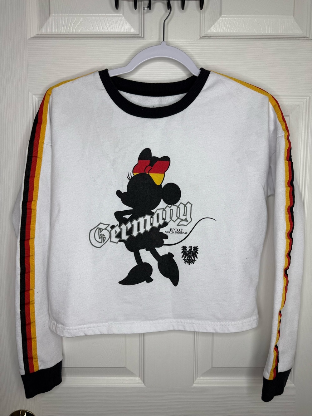Disney Parks Epcot Germany Minnie Mouse Cropped Sweatshirt XS World Showcase